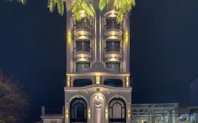 22Land Cloud Hotel